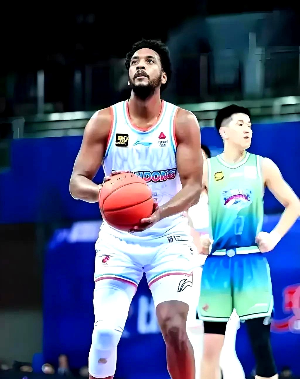 赛后NBA常规赛传出新动向，纽卡斯尔单刀错失，管理层表态：更衣室稳定，球探报告显示潜力的简单介绍
